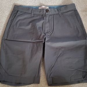 Mens shorts size 30 Penguin